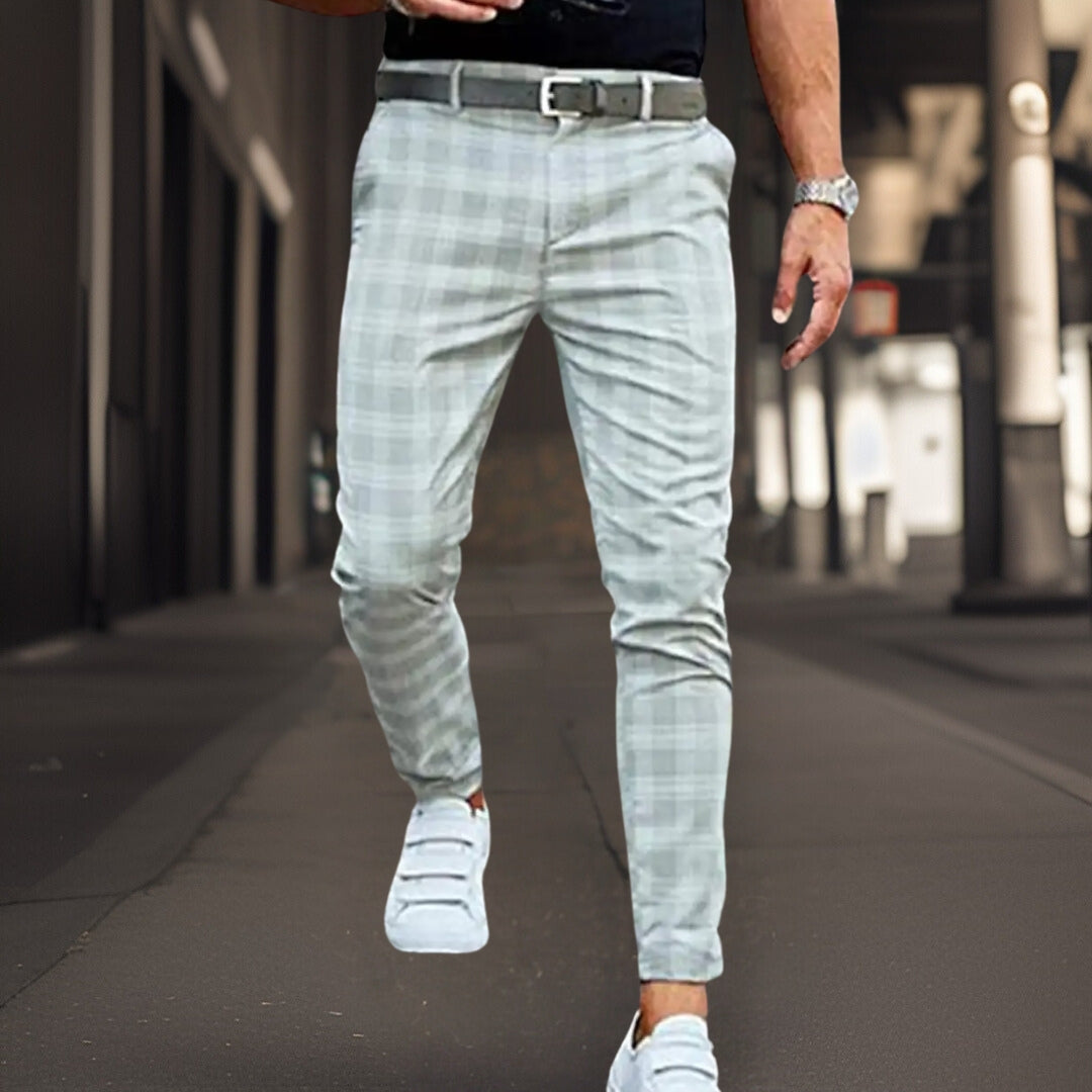 Derek Comfortable Men's Chino Pants | Modern Fit