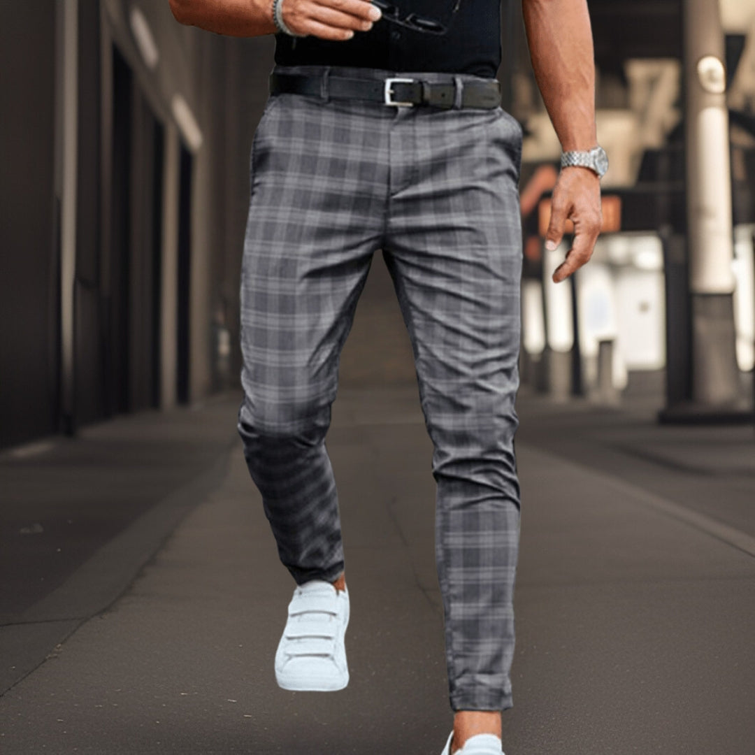 Derek Comfortable Men's Chino Pants | Modern Fit
